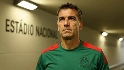 Portugal: Thomas Müller e Mats Hummels compraram 90% da SAD do Estrela da Amadora por €40 milhões (R$240 milhões) em 2024